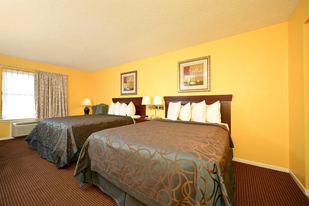 Econo Lodge Inn & Suites Fulton - Rockport Exterior foto